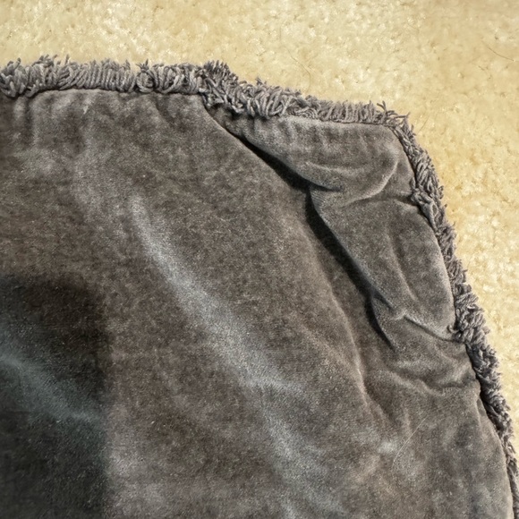 Pottery Barn King Pillow Shams 2 - Picture 4 of 4